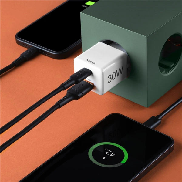 Hama rychlá USB nabíječka USB-C + USB-A, PD/QC, 30 W (rozbalený)